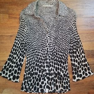 Womens Animal Print Spotted Button Up Blouse Wrinkled Texture Bell Sleeves Sz Sm